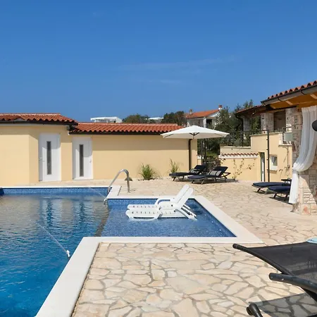 Kalista Istriana For 10 People With Private Pool & Sea View