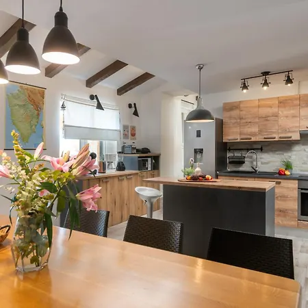 Kalista Istriana For 10 People With Private Pool & Sea View Villa Gajana