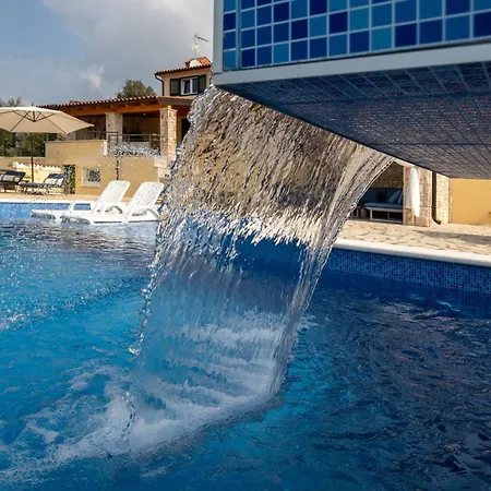Kalista Istriana For 10 People With Private Pool & Sea View *