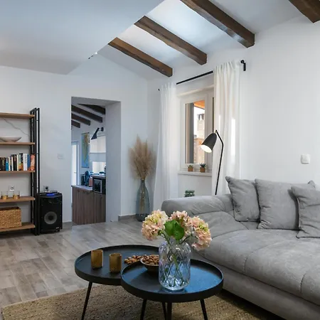Kalista Istriana For 10 People With Private Pool & Sea View *