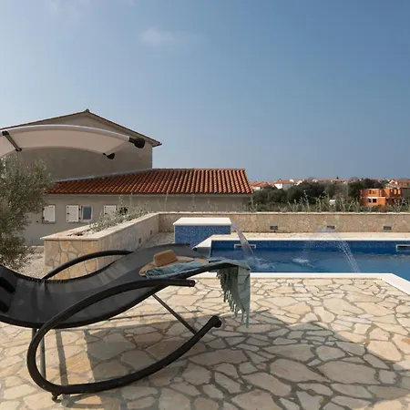Villa Kalista Istriana For 10 People With Private Pool & Sea View