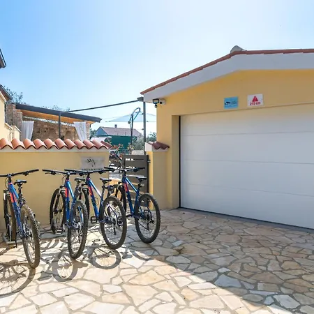 Kalista Istriana For 10 People With Private Pool & Sea View Villa *